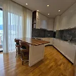 Apartment Signature 12