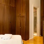 Signature 12 Tirana